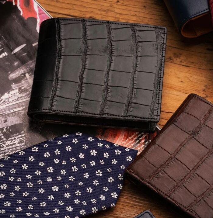 ví da cá sấu nam giá bao nhiêu 1